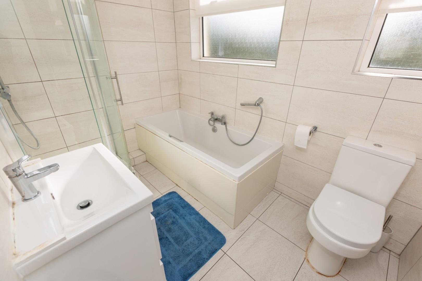 Summerland Lane, Newton, Caswell, Swansea, SA3 4RS